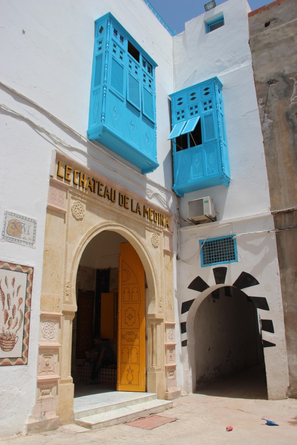 Cruise Tunis Medina Doors