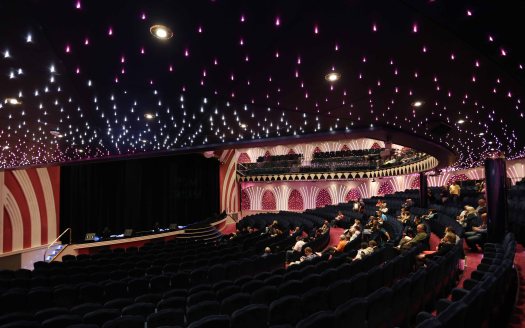 cruise covent garden theatre 2