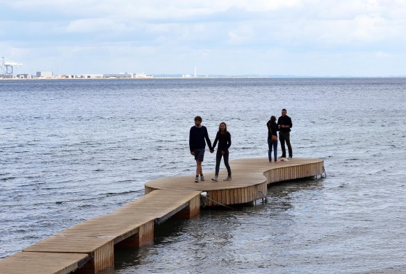 Jetty at Sculpture by the Sea photo Henrik Elstrup 