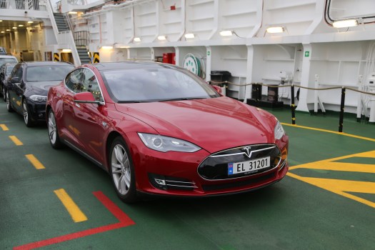 Tesla el-bil i Norge EL nummerplade foto Marina Aagaard