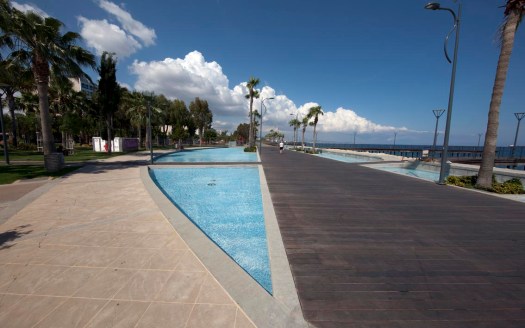 Cyprus_Limassol_Boardwalk_w414X1856